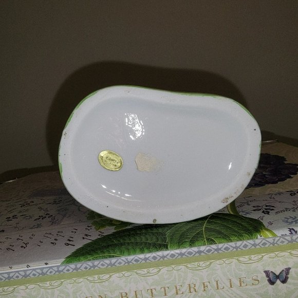 Vintage Boy at the Wishing Well Figurine - Picture 5 of 11